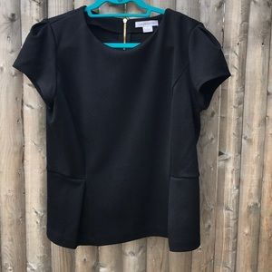 Dressy black top, this one is a good piece!!